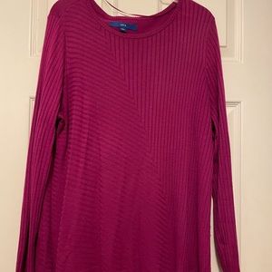 Magenta/Fuschia - very pretty color! Apt 9